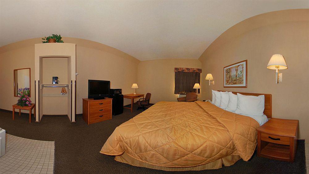 Comfort Inn Near Medical Center Mission Habitación foto